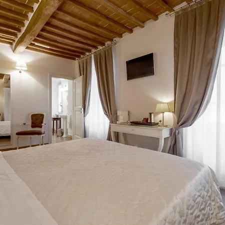 Le Del Ceccottino 4*